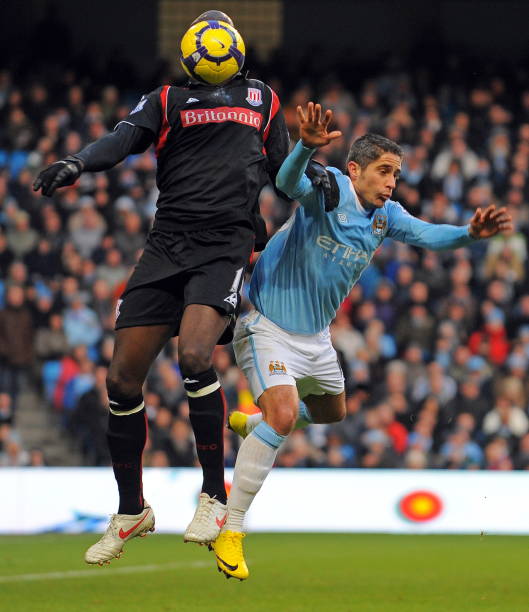 转会市场的 转会市场的