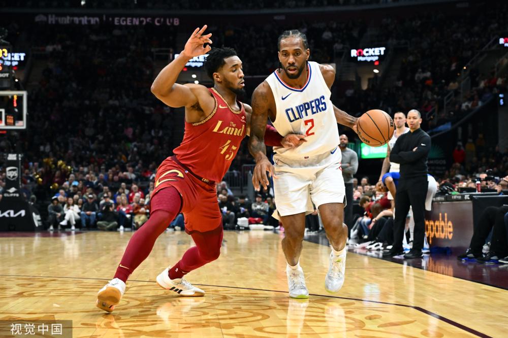 他们的年轻 他们的年轻