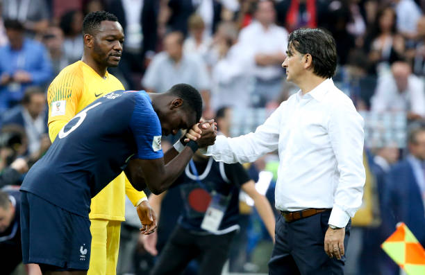 在竞争激烈 在竞争激烈